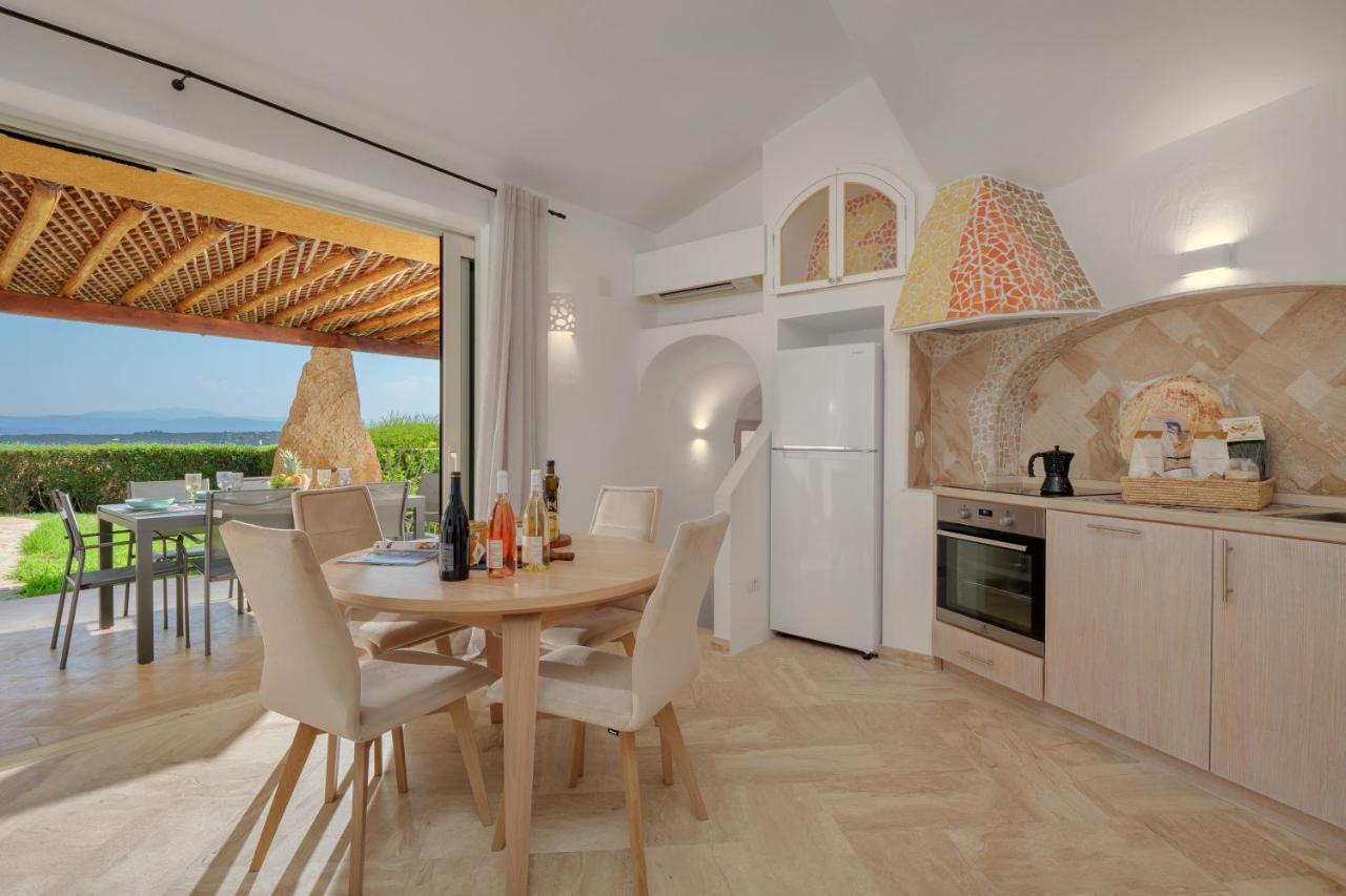 Villetta D'Arancia - Sherdenia Luxury Apartments Marinella  Extérieur photo
